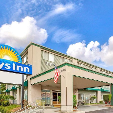 Days Inn By Wyndham Seattle Aurora Shoreline Ngoại thất bức ảnh