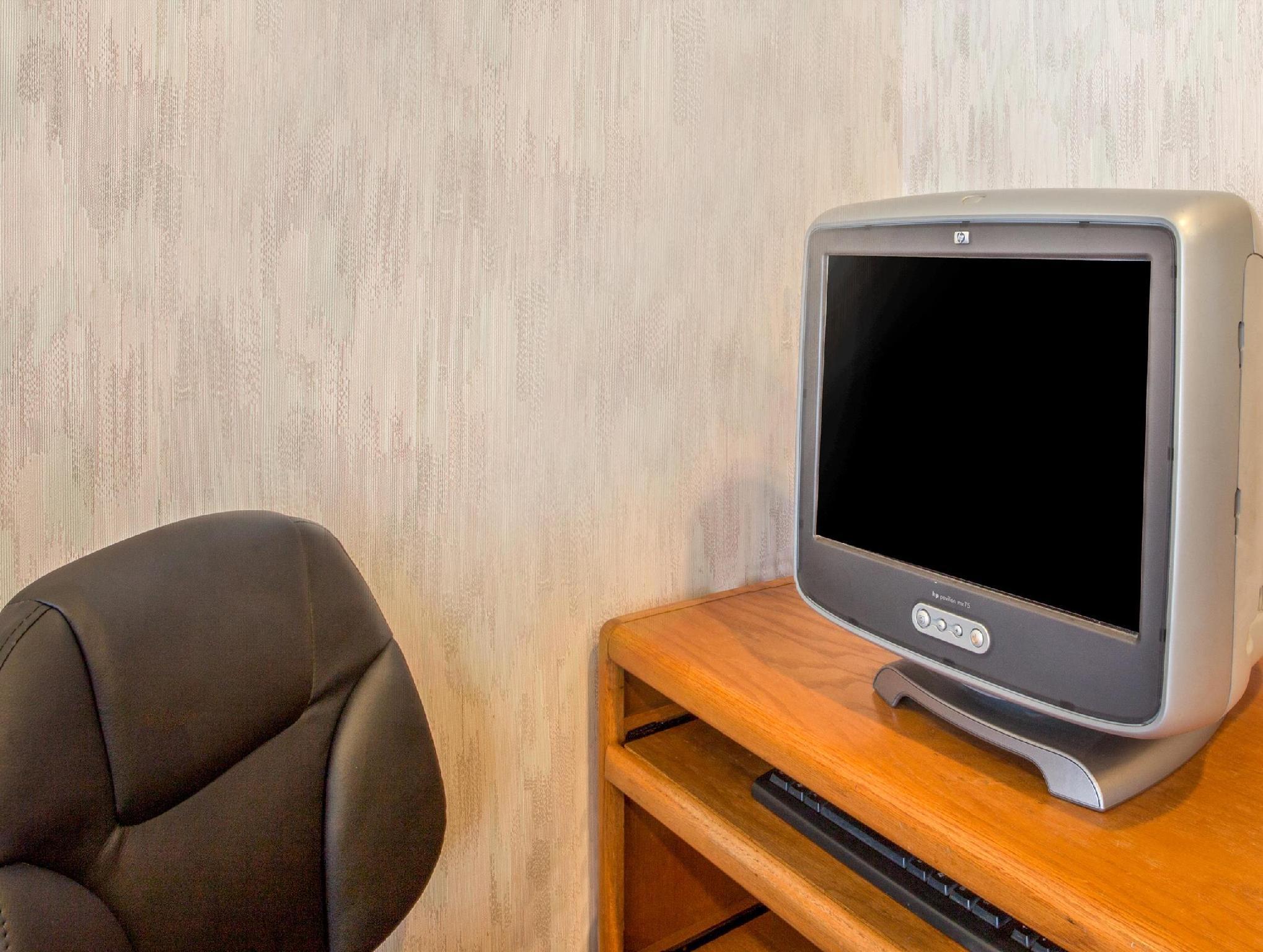 Days Inn By Wyndham Seattle Aurora Shoreline Ngoại thất bức ảnh